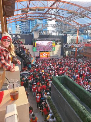 Kansas City Power & Light District by null