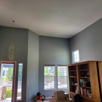Hometown Custom Design - Painters Near Me