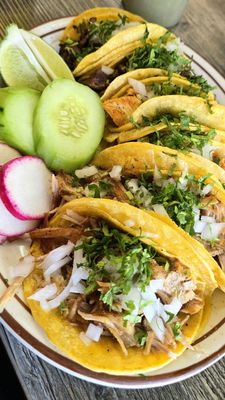 Tacos & Cerveza Pura Vida by null