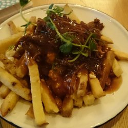 Brewski Chorlton - Pulled pork poutine!!
