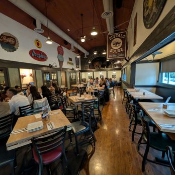 Lou Malnati's Pizzeria - Pizza Near Me - Buffalo Grove, Illinois Lou Malnati's Pizzeria - Pizza Near Me - Buffalo Grove, Illinois