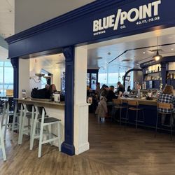 Blue Point Brewing - Outside seating
