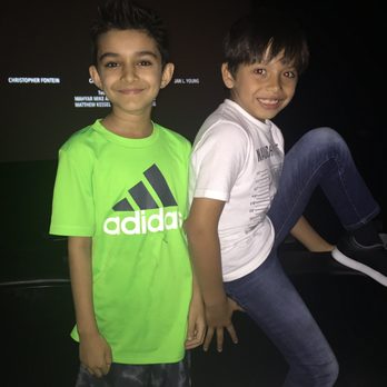 Studio Movie Grill - Boys being boys - American Near Me - Wheaton, Illinois