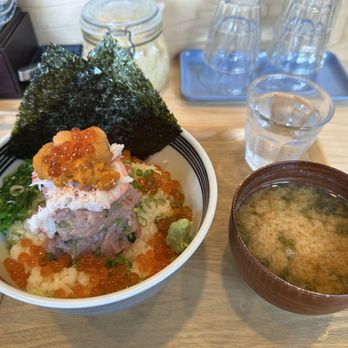 Totoya - Sushi Bars Near Me - Honolulu, Hawaii Totoya - Sushi Bars Near Me - Honolulu, Hawaii