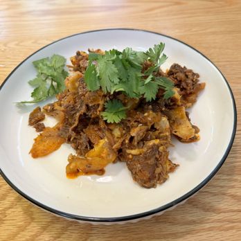 Walala Hand-Pulled Noodles - Cold beef mix - Noodles Near Me - Orlando, Florida