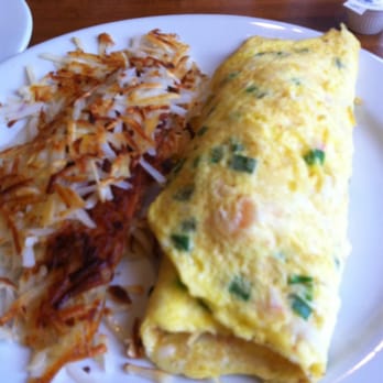 Burnt Toast Restaurant - Seafood omelette w hash browns - Breakfast & Brunch Near Me - Elgin, Illinois