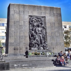 Pomnik Bohaterów Getta - Ghetto hero's monument.