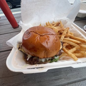 The Salty Seagull - The Mic - Hot Dogs Near Me - Beverly, Massachusetts