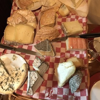 Restaurant Astier - The glorious cheese platter - French Near Me - Paris, 75