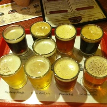 Etna Brewing - Beer sampler - Brewpubs Near Me - Etna, California Etna Brewing - Beer sampler - Brewpubs Near Me - Etna, California