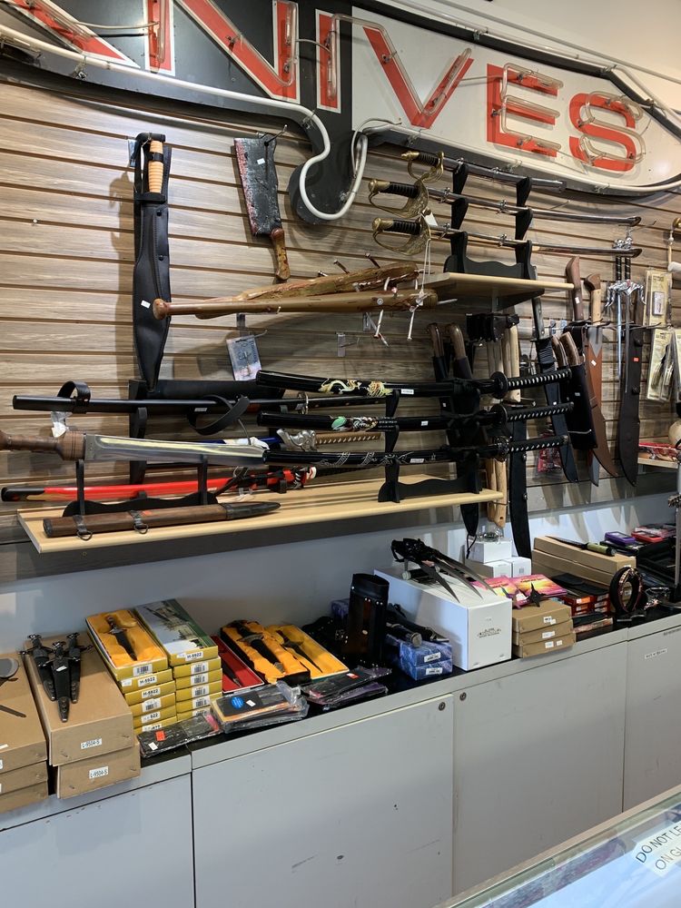 KNIFE FACTORY Updated August 2024 2601 S McKenzie St, Foley