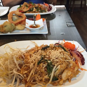 Basil n' Spice Thai Cuisine - Basil pad Thai and drunken noodles and vegetables tempura - Thai Near Me - Worcester, Massachusetts Basil n' Spice Thai Cuisine - Basil pad Thai and drunken noodles and vegetables tempura - Thai Near Me - Worcester, Massachusetts