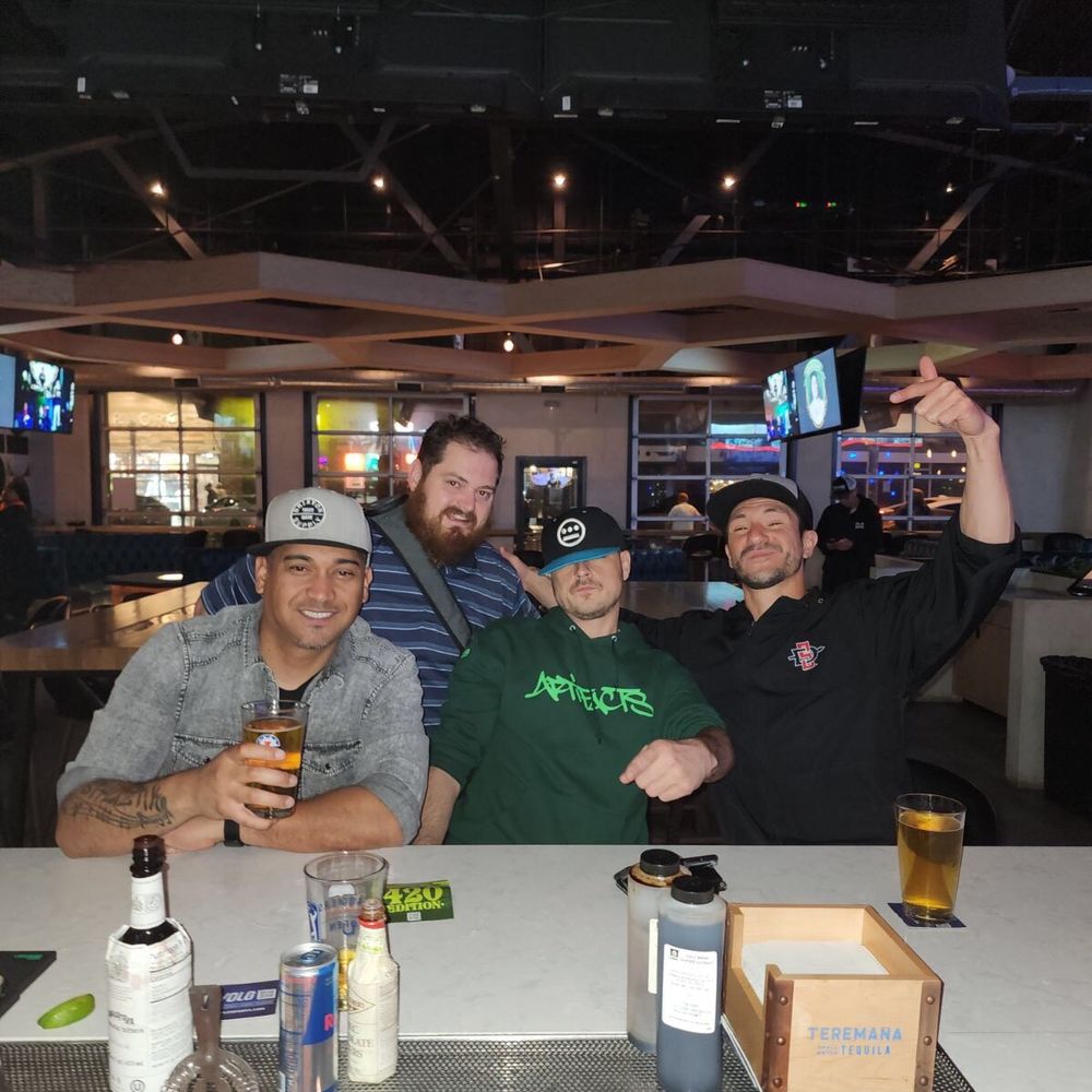 Break Point - Chillin at the bar - Bars Near Me - San Diego, California