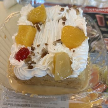 Panamá - Tres leches cake I love it. - Mexican Near Me - Tres Ríos, SIN
