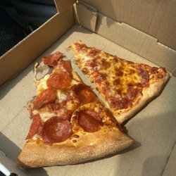 Two Cousins Pizza - Cheesy Cheese Pizza