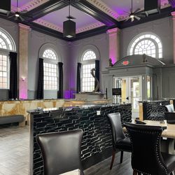 Spicy Affair - Beautiful interior