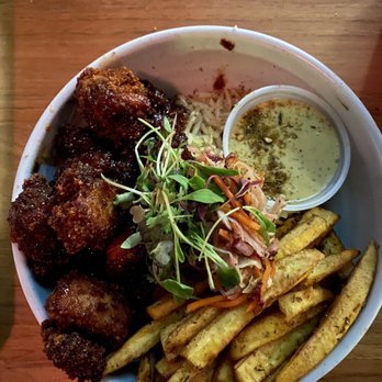 Manjay Restaurant - Jerk Chicken Bowl - Caribbean Near Me - Miami, Florida