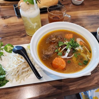 Pho Bar - Beef stew served pho style. - Vietnamese Near Me - Damascus, Oregon Pho Bar - Beef stew served pho style. - Vietnamese Near Me - Damascus, Oregon