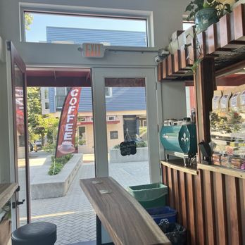 Giddy Sloth - Limited seating but oh so cute - Cafes Near Me - Seattle, Washington Giddy Sloth - Limited seating but oh so cute - Cafes Near Me - Seattle, Washington