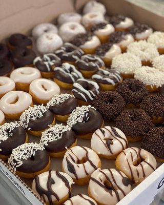 The Mini Donut Company by null