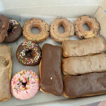 Foster's Donuts - Need I say more - Donuts Near Me - Bakersfield, California