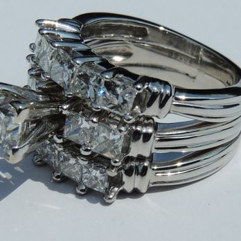 Sparkles Jewelry - Jewelry Near Me - Macomb, Michigan Sparkles Jewelry - Jewelry Near Me - Macomb, Michigan