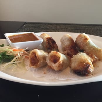 Thailicious - Chicken basil rolls - Thai Near Me - Longwood, Florida Thailicious - Chicken basil rolls - Thai Near Me - Longwood, Florida