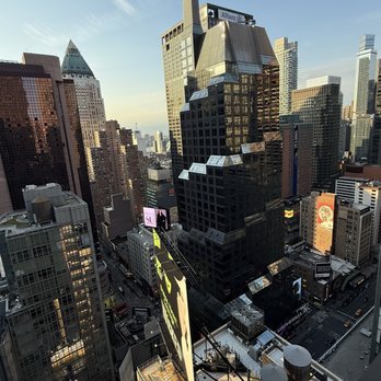 RT60 Rooftop Bar & Lounge - Lounges Near Me - New York, New York