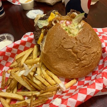 J's Burgers - Weastern - Burgers Near Me - Paso Robles, California
