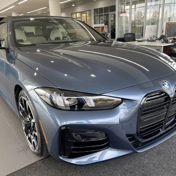 BMW Northwest - BMW M440i Drive convertible, arctic racing blue with white interior - Car Dealers Near Me - Tacoma, Washington BMW Northwest - BMW M440i Drive convertible, arctic racing blue with white interior - Car Dealers Near Me - Tacoma, Washington