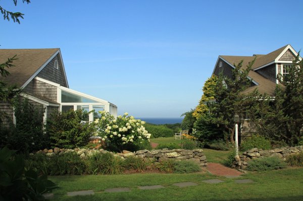 Menemsha Inn & Cottages by null