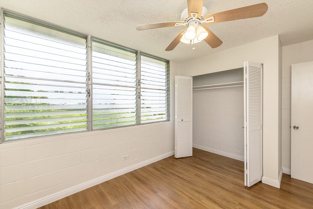 Slide of Hana Ho Painting