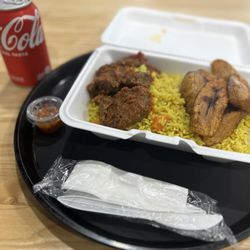 Mamaput Afrikana Restaurant & Kitchen