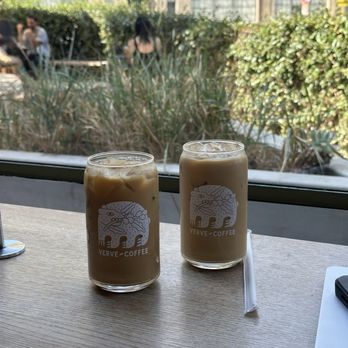 Verve Coffee Roasters - vanilla latte & honey lavender draft latte - Coffee Roasteries Near Me - Los Angeles, California