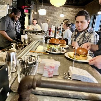 Au Cheval - Bars Near Me - Chicago, Illinois