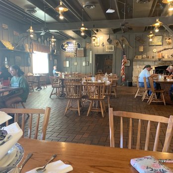 Cracker Barrel Old Country Store - Southern Near Me - Morton, Illinois Cracker Barrel Old Country Store - Southern Near Me - Morton, Illinois