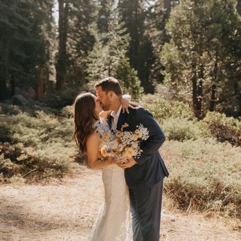 Wildbud Floral - Florists Near Me - Sonora, California