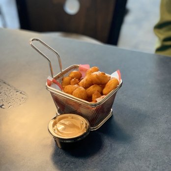 Jet Room Restaurant - Fried Cheese Curds Festival style fried cheese - Diners Near Me - Madison, Wisconsin