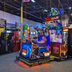 Area 254 - AREA 254 has several VR games in the arcade