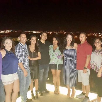 Level 5 Rooftop Restaurant - View at night from the roof top - Cocktail Bars Near Me - Albuquerque, New Mexico