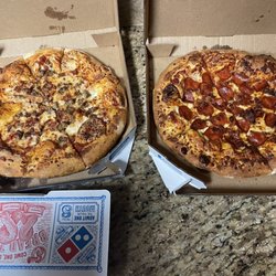 Domino's Pizza - Supposed large. More like mediums cosplaying as large.