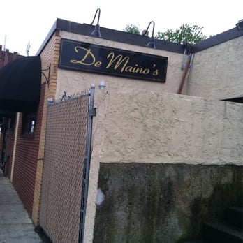 Demaino's Restaurant - Italian Near Me - Revere, Massachusetts