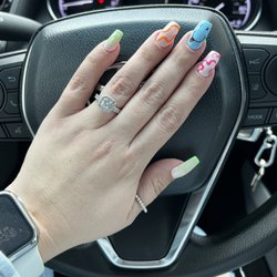 Best Nails - Artist: Tony
