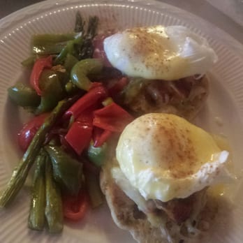 Wildfire - Poached Eggs Oscar style (crabmeat and salmon). Yummy! - American Near Me - Georgetown, Texas Wildfire - Poached Eggs Oscar style (crabmeat and salmon). Yummy! - American Near Me - Georgetown, Texas