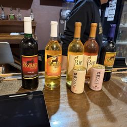 Big Horse Vineyards - Wine