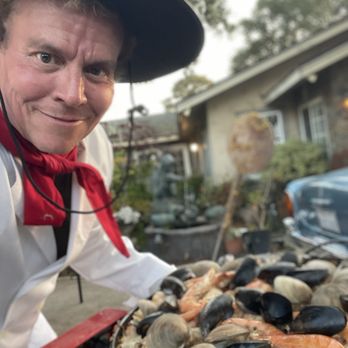 Robbie's Ocean Fresh Seafood - Robbie's Clams and Mussels - Seafood Markets Near Me - Monterey, California Robbie's Ocean Fresh Seafood - Robbie's Clams and Mussels - Seafood Markets Near Me - Monterey, California