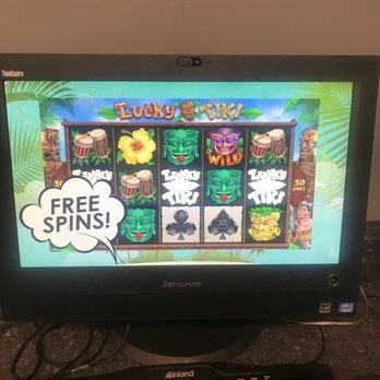 Luckys Cafe - a slot machine on a computer screen - Internet Cafes Near Me - Washington Township, Michigan