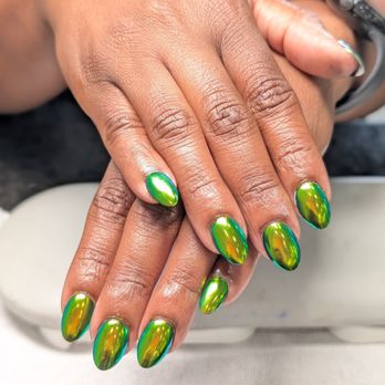 NiNi Nails Salon - Nail Salons Near Me - Tampa, Florida