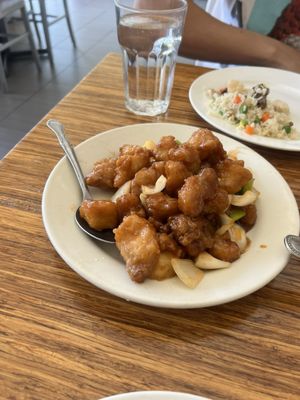 Henry's Hunan Restaurant by null