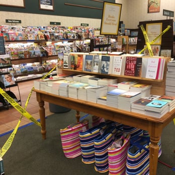 Barnes & Noble - Roof has a leak so I couldn't access the section I needed. - Bookstores Near Me - Long Beach, California